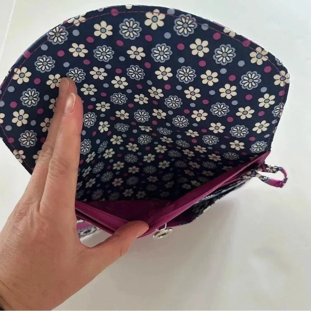 Vera Bradley Boysenberry Travel‎ Envelope Purple Floral Paisley Colorful - Picture 4 of 9